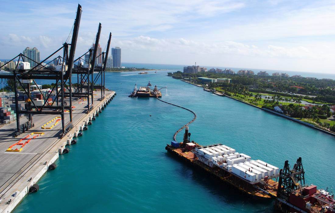 Photo of Miami Port Cargo Terminal - American Butler