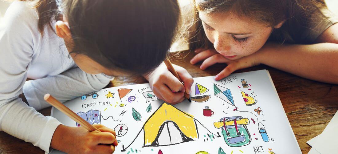Children's summer camps in Miami — girls draw on paper — American Butler