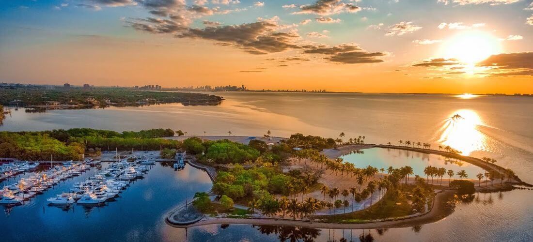 Matheson Hammock Park — фото заката над пляжем в Майами — American Butler