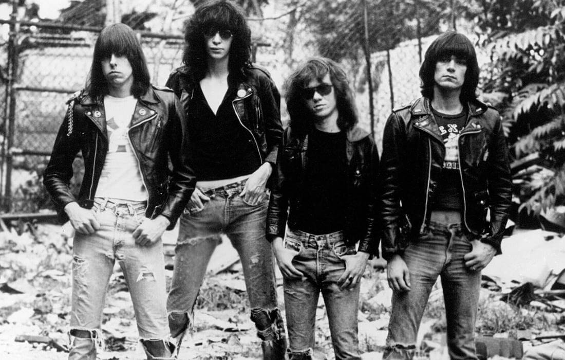 Субкультуры в США 1970-2000-х годов — фото панк-группы Ramones — American Butler