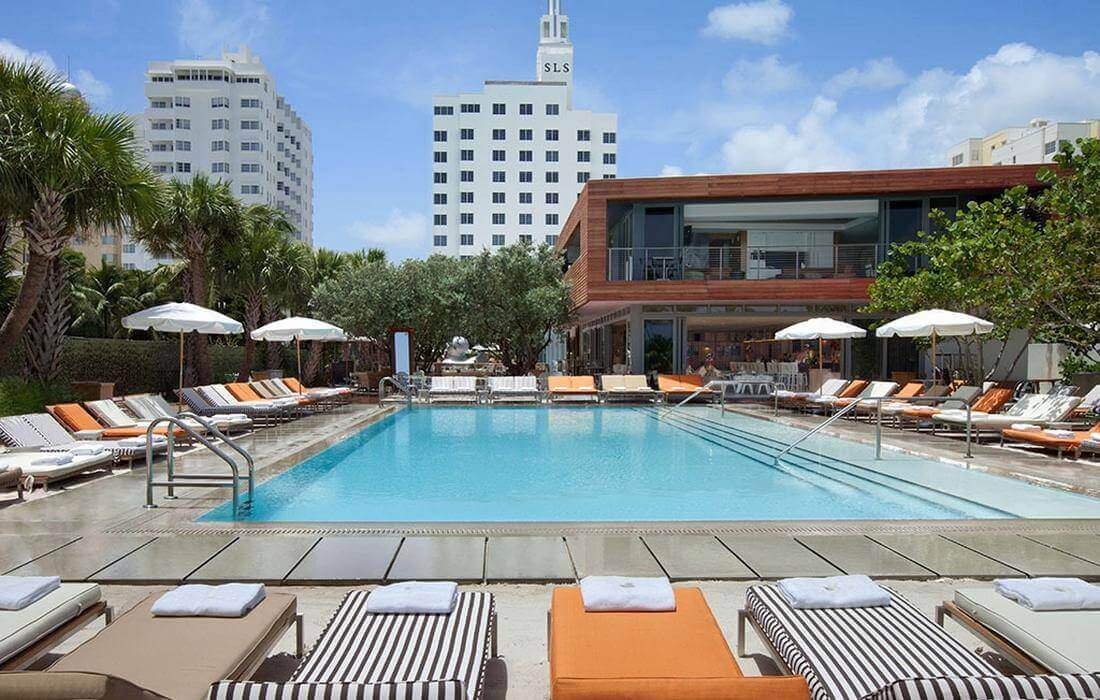 Вечеринки у бассейна в Майами - фото с высоты - American Butler