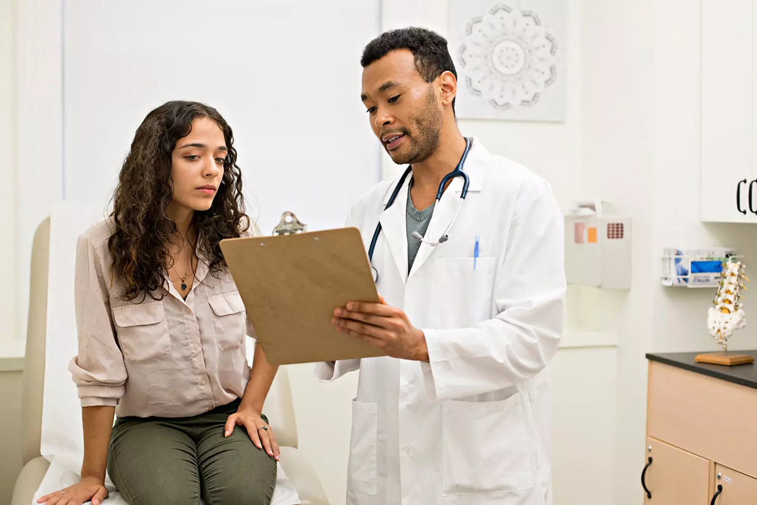 Doctor Consultation at Aventura Medical Center Doctor consultation with a patient in a modern office at Aventura Medical Center