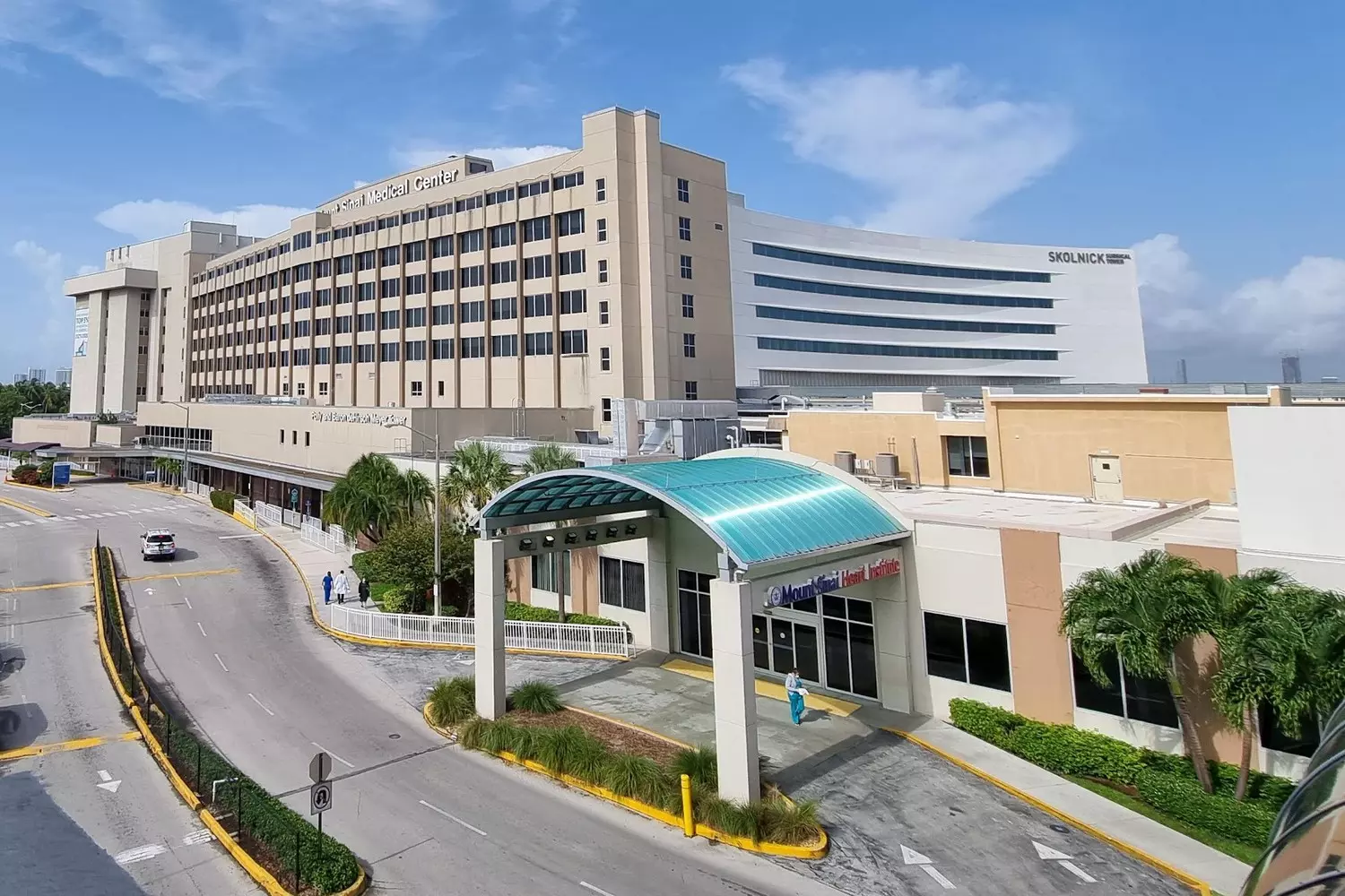 Leading Healthcare in South Florida Since 1949 Main entrance and facilities of Mount Sinai Medical Center, providing comprehensive care to the Miami community