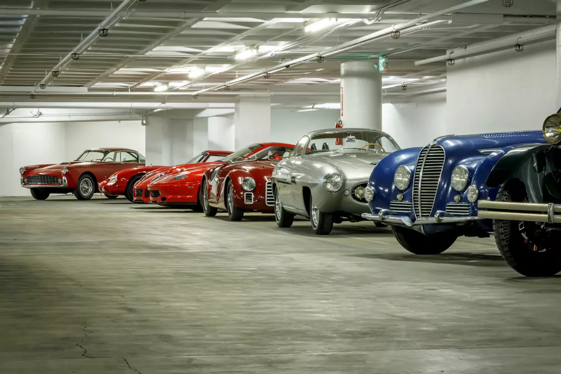 Petersen Automotive Museum — музей авто в Лос-Анджелесе