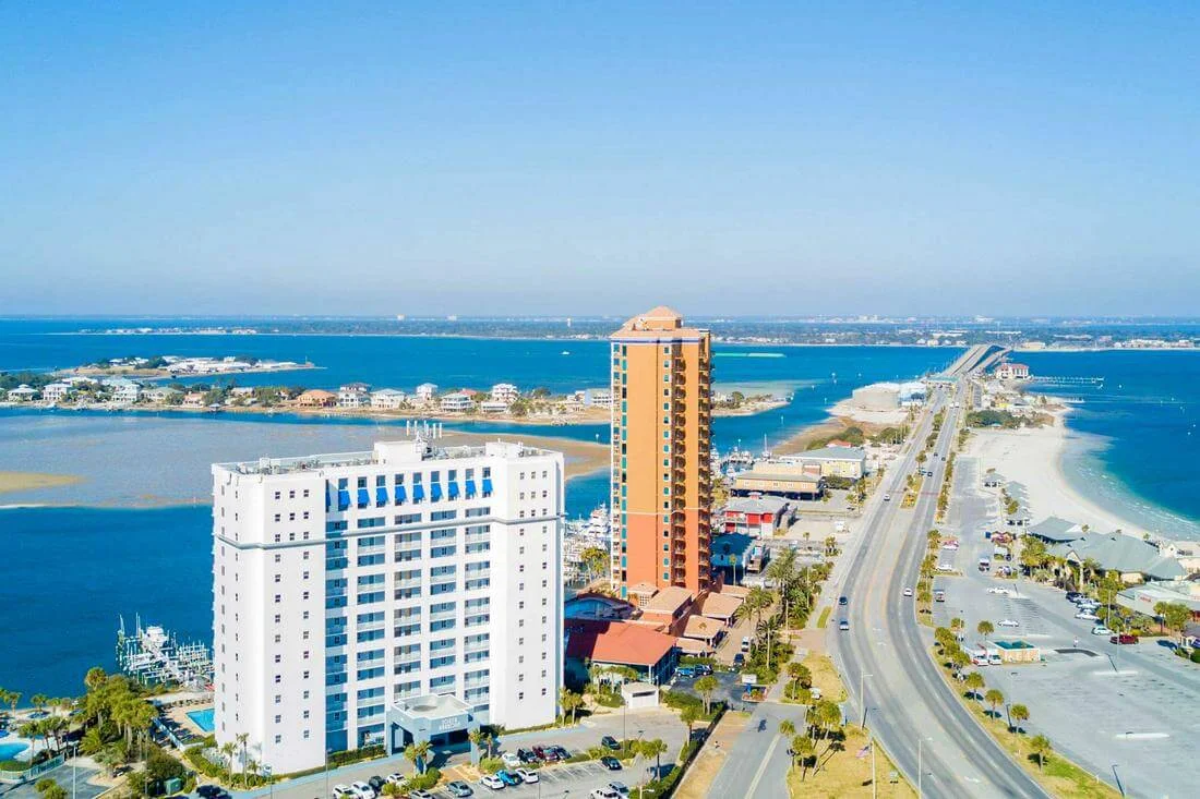 Pensacola Beach, Florida — фото пляжа и побережья