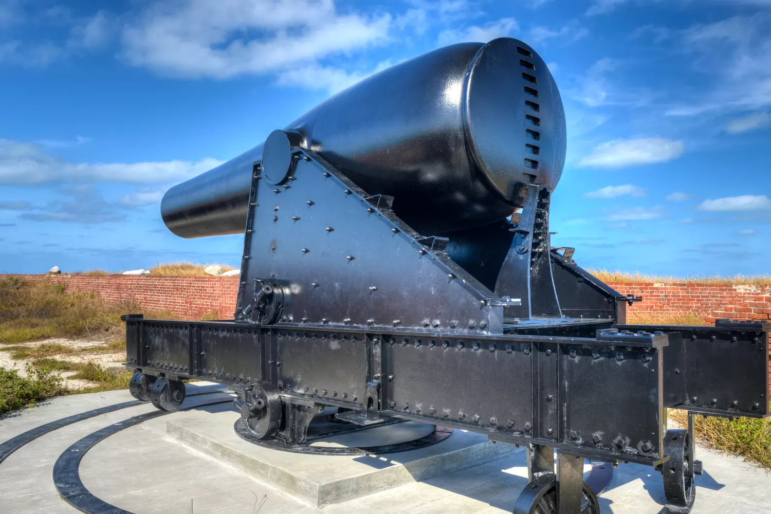 Photo of a gun at Fort Jefferson in Florida — American Butler