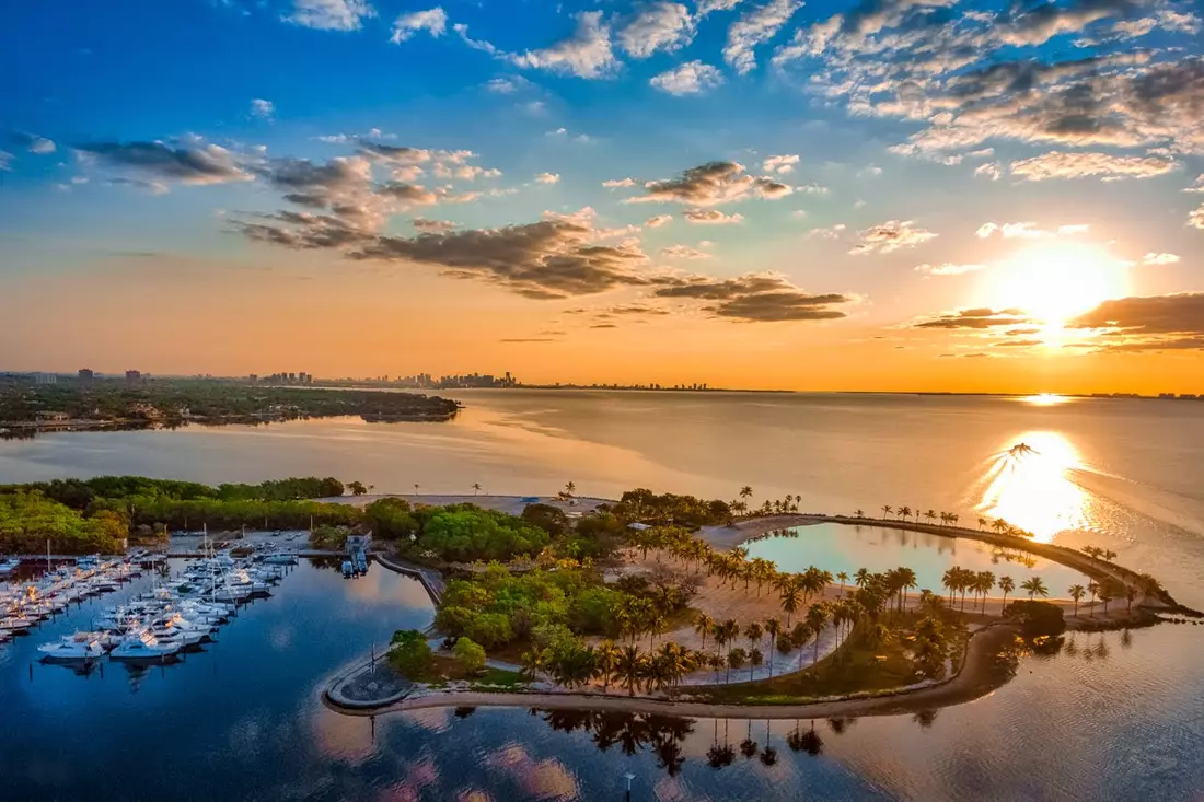 Matheson Hammock Park — sunset photo over the beach in Miami — American Butler