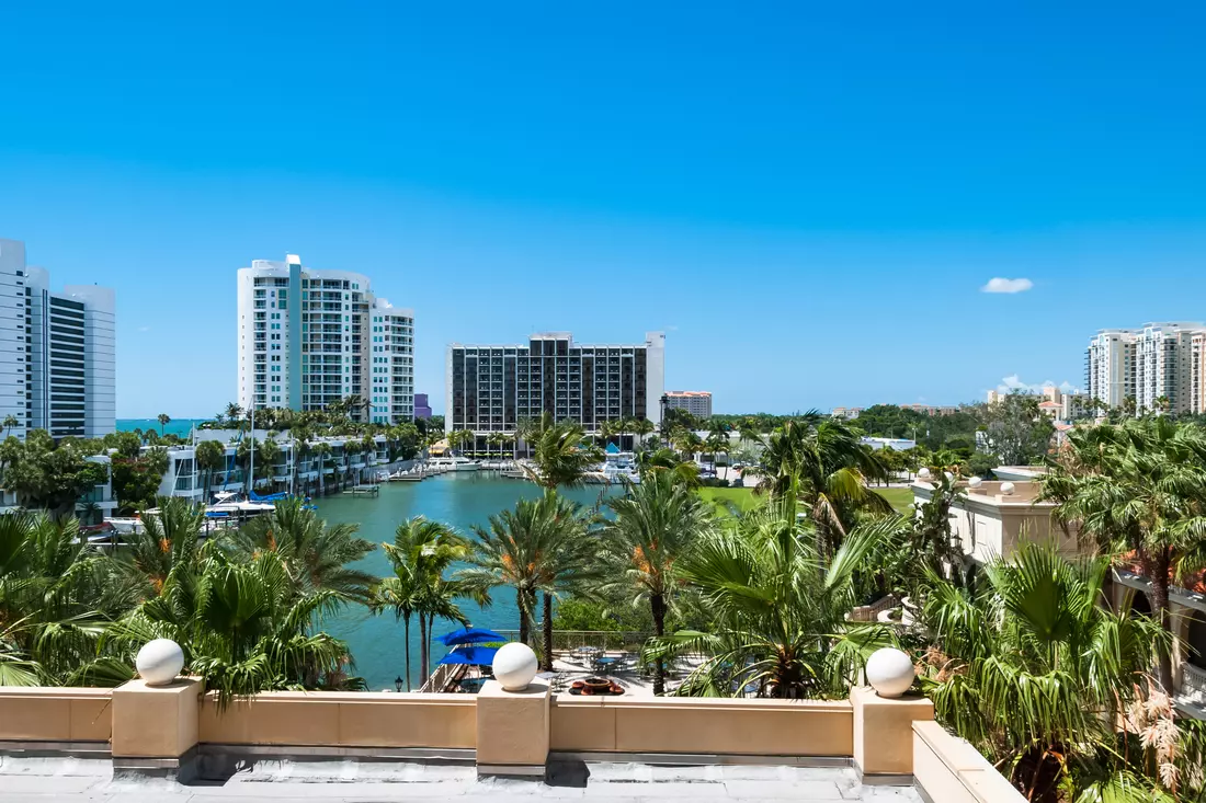 Photo of landmarks and Downtown — Sarasota, Florida — American Butler Photo of landmarks and Downtown — Sarasota, Florida — American Butler