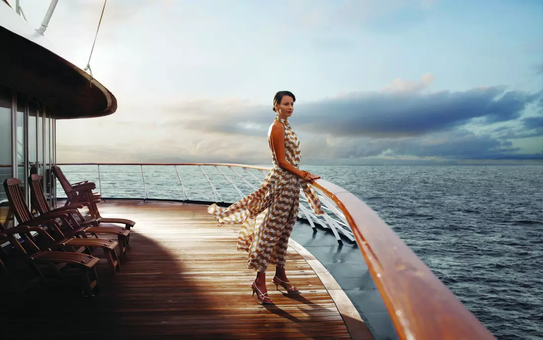 Photo of a beautiful woman on the deck of a cruise ship — North American West Coast Cruises