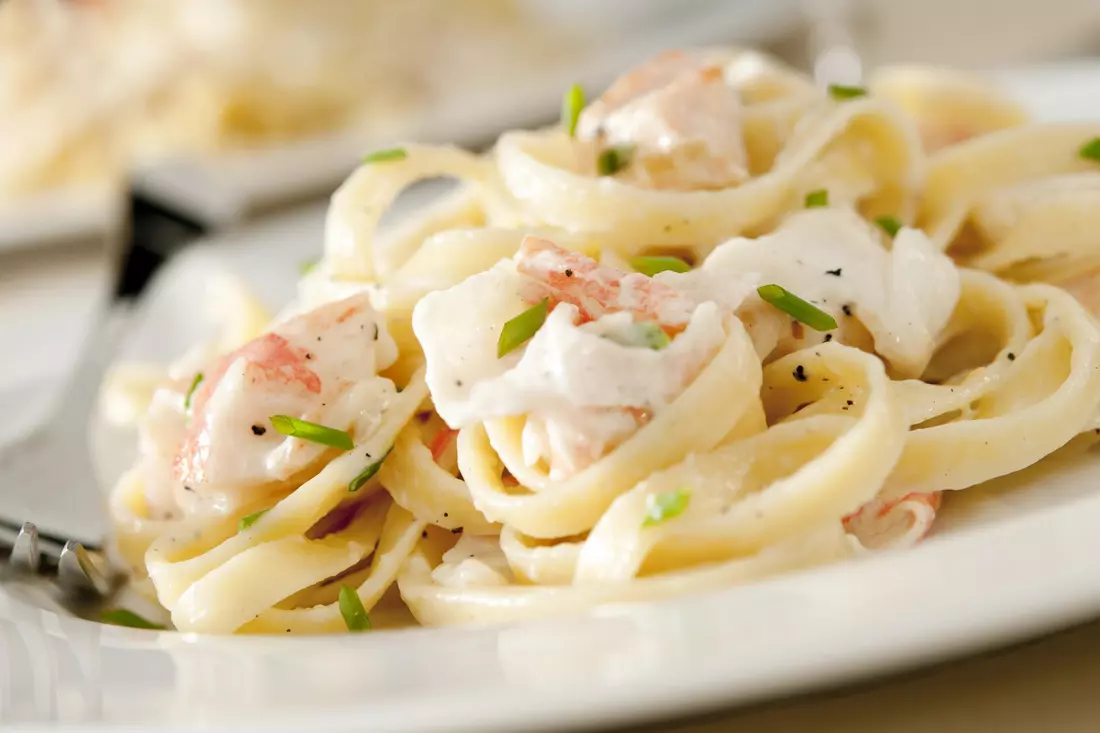 Photos of seafood pasta in Italian restaurants in Miami