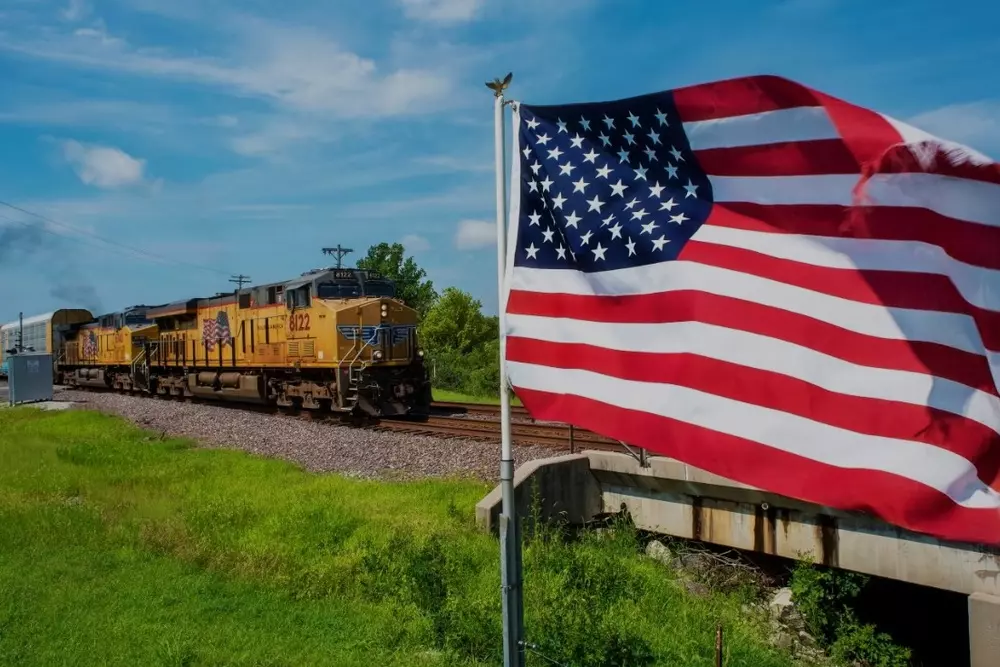 The Steel Backbone of America: How Trains Built a Superpower - American Butler
