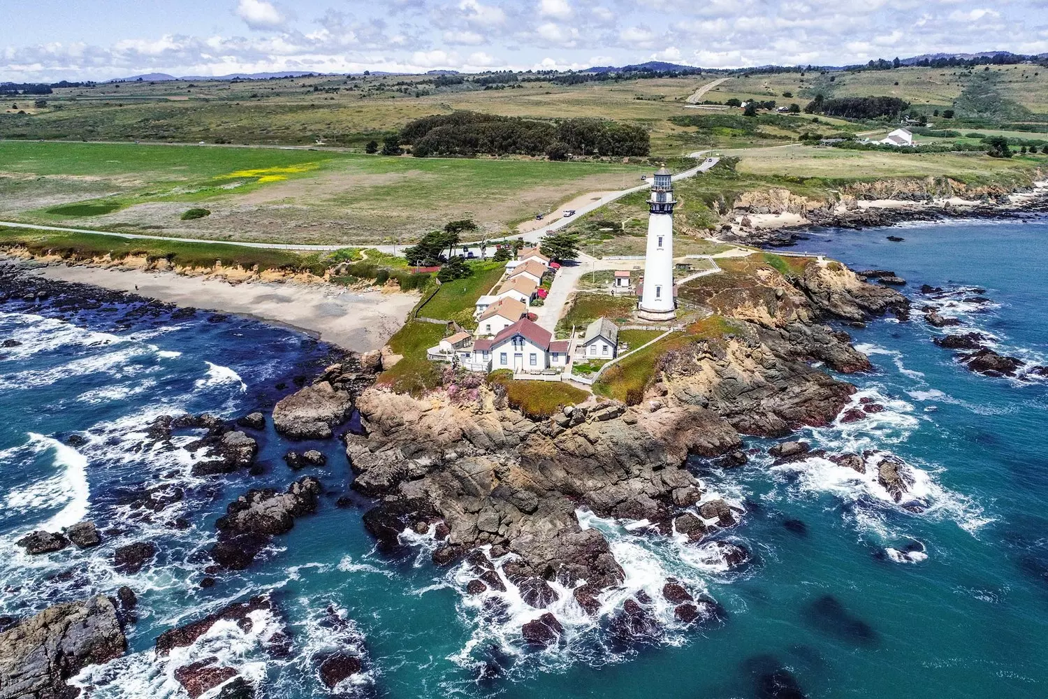 Pigeon Point Lighthouse, named after the wrecked ship Carrier Pigeon, built in 1871