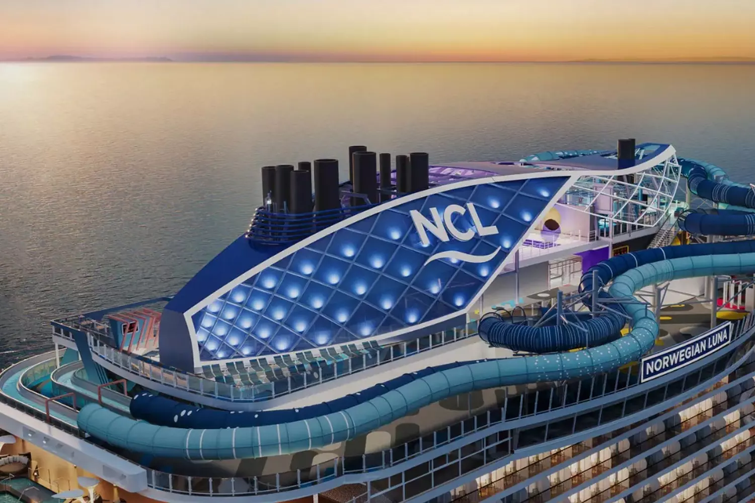 Norwegian Cruise Line — свобода и комфорт в каждом путешествии. Круизный лайнер Norwegian Cruise Line в океане