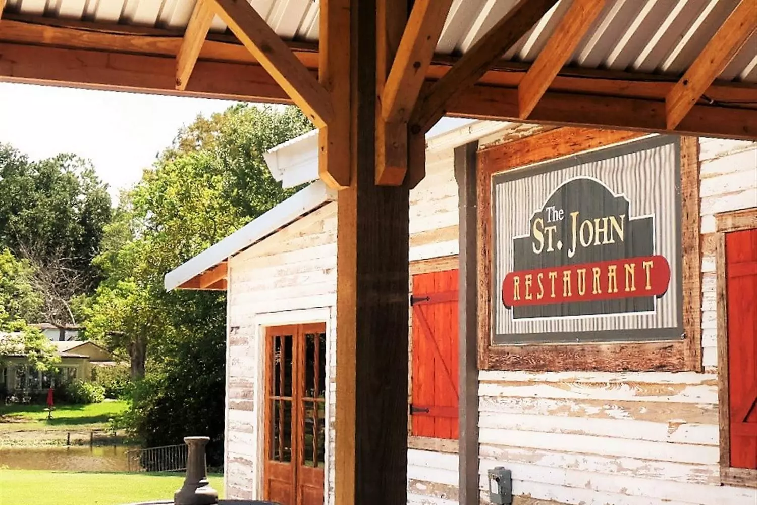 Исторический ресторан St. John в Сент-Мартинвилле, Луизиана