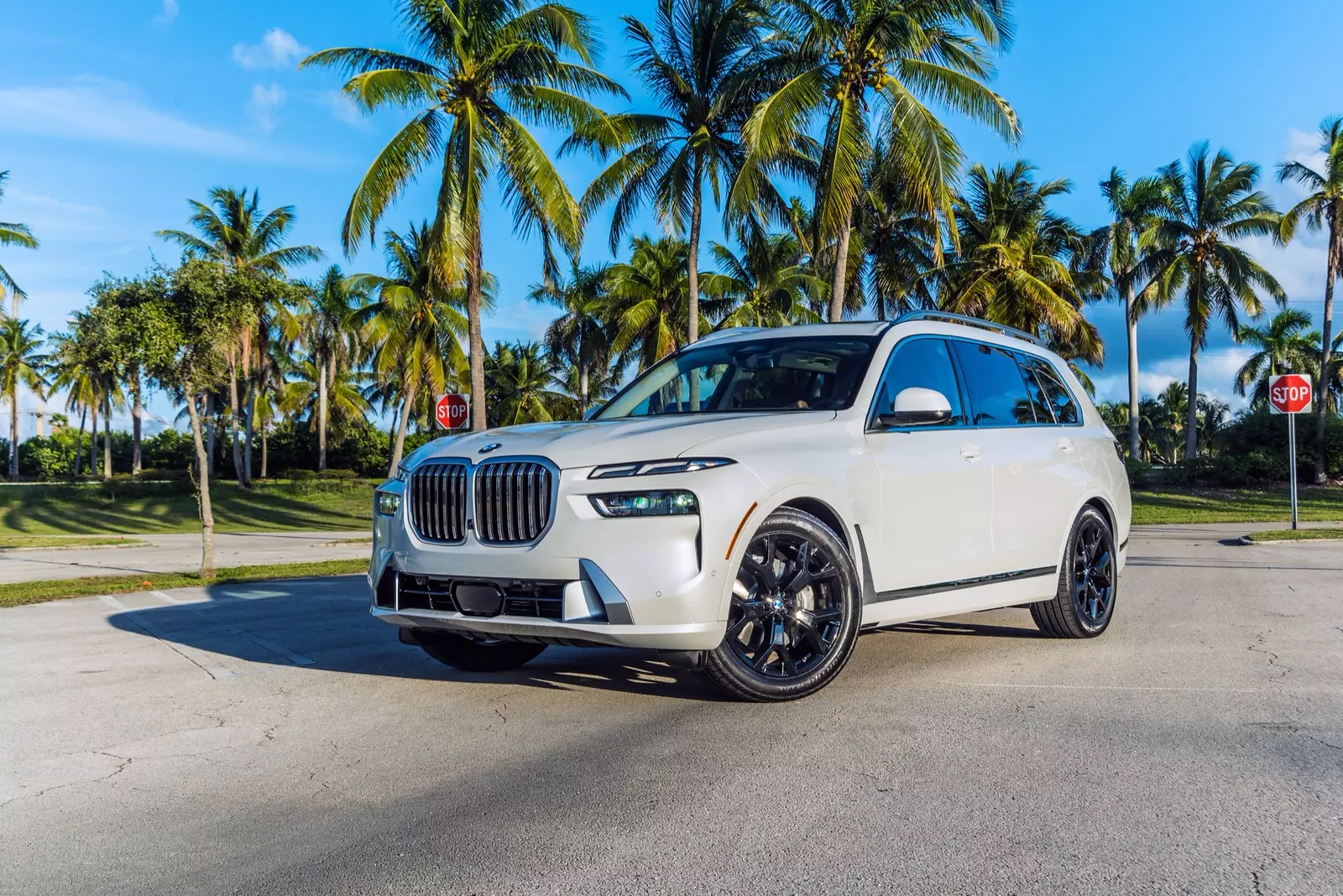 Аренда BMW X7 Xdrive 40i White