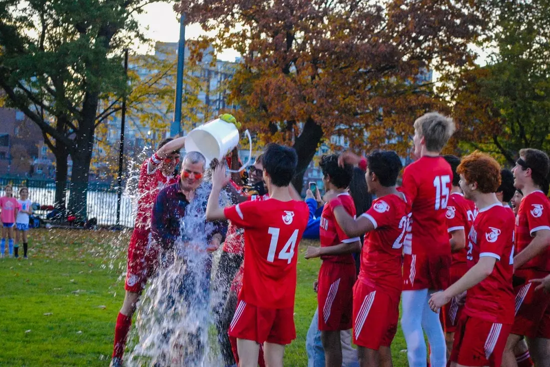 slider - American Butler