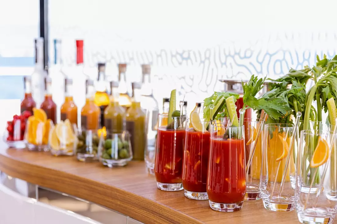 slider - American Butler