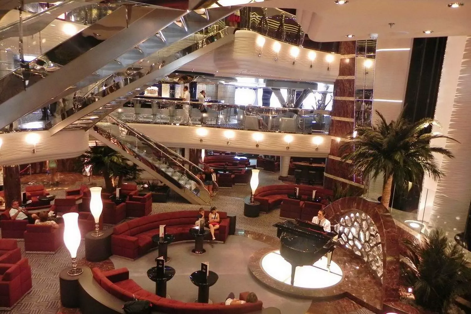 slider - American Butler