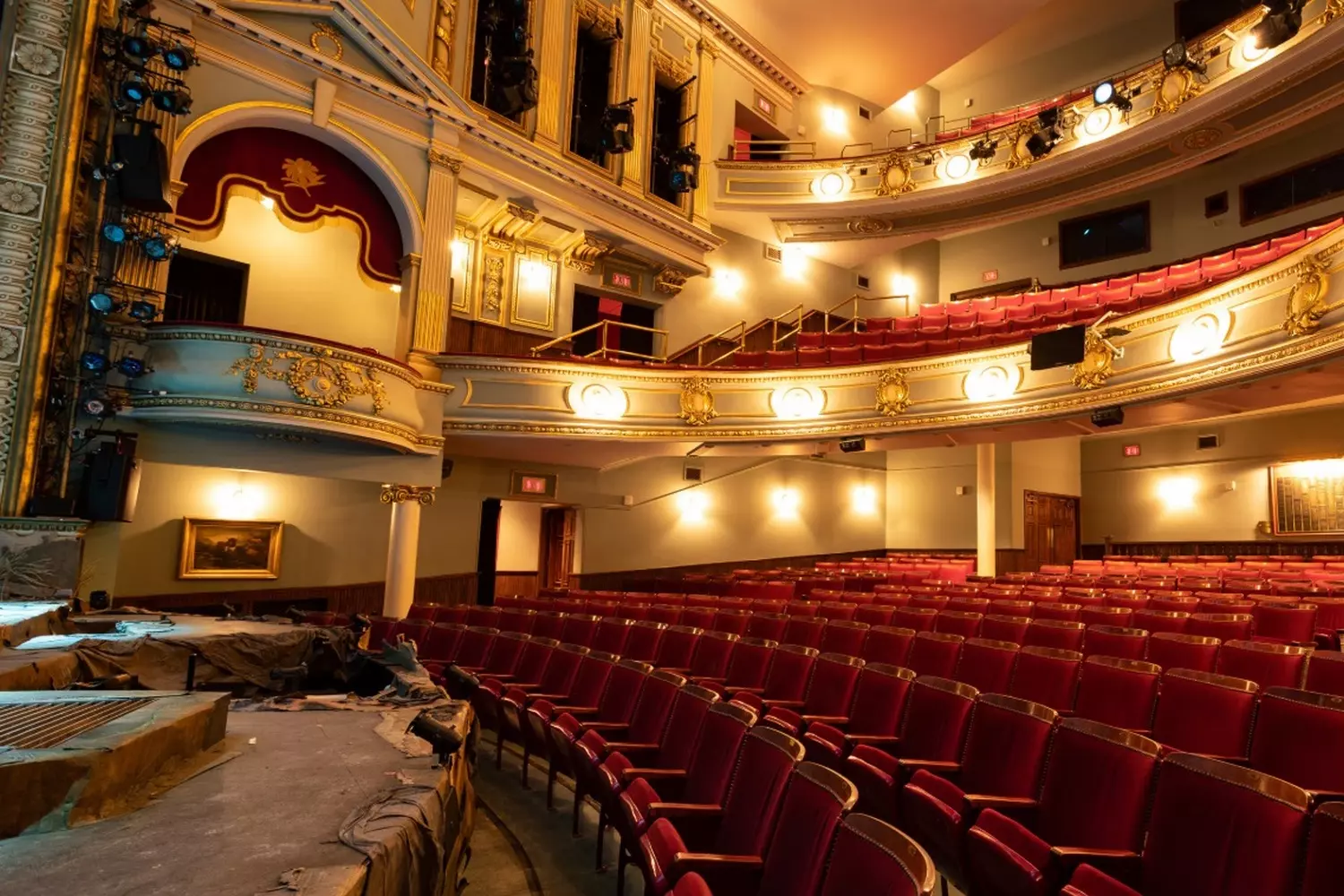 slider - American Butler