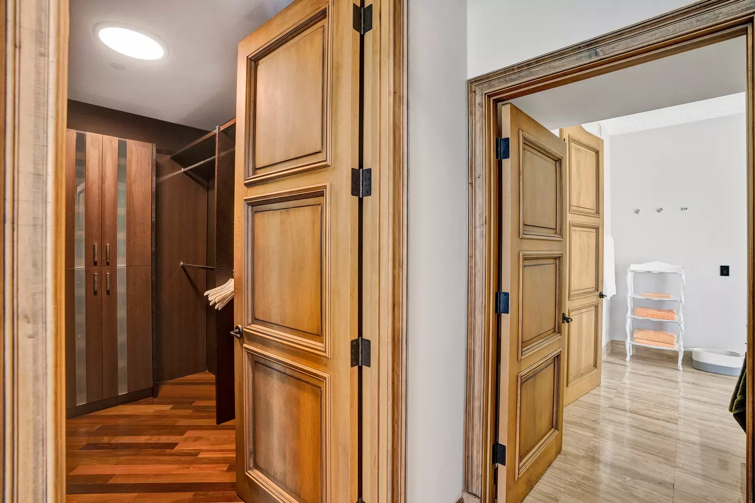 slider - American Butler