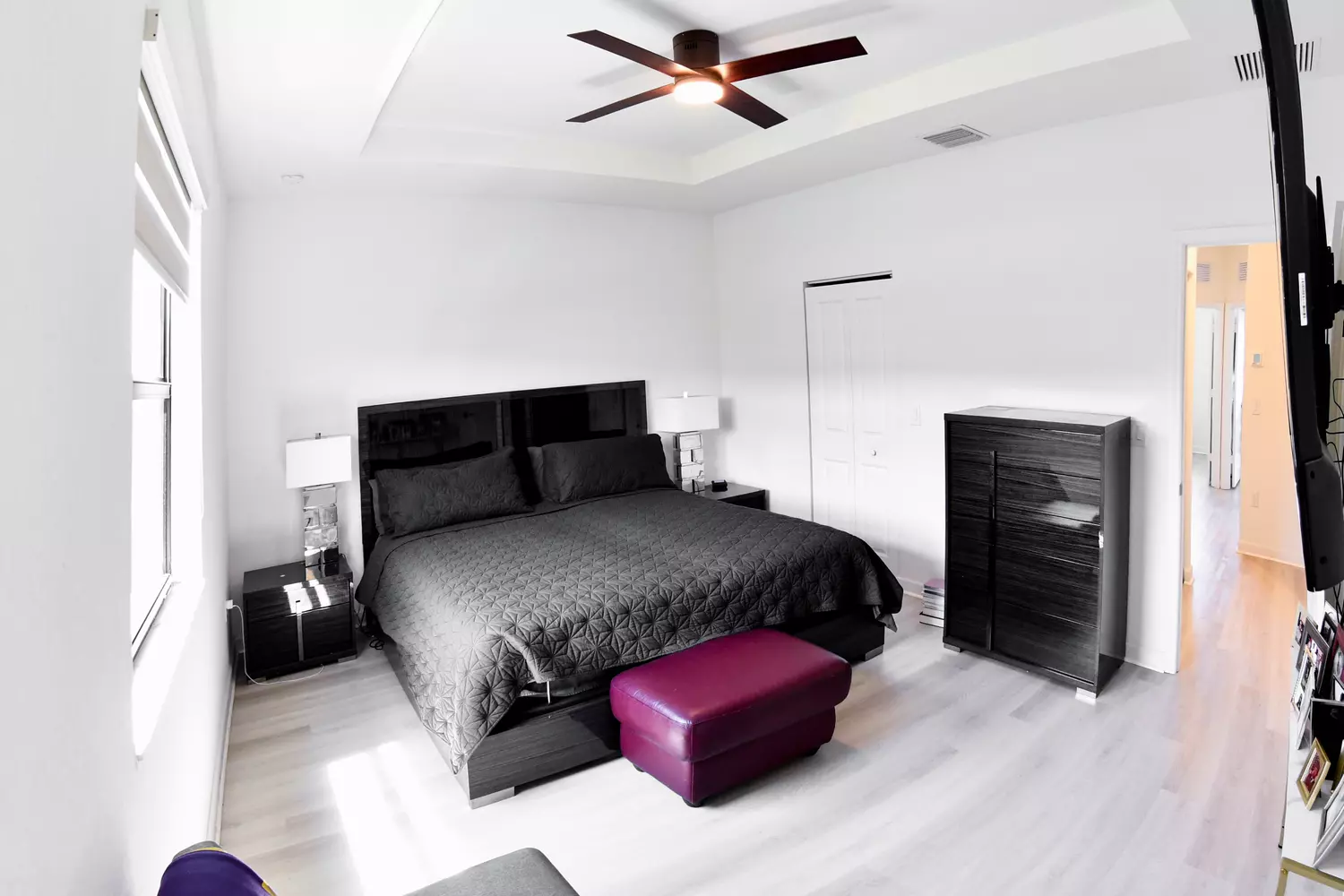 slider - American Butler