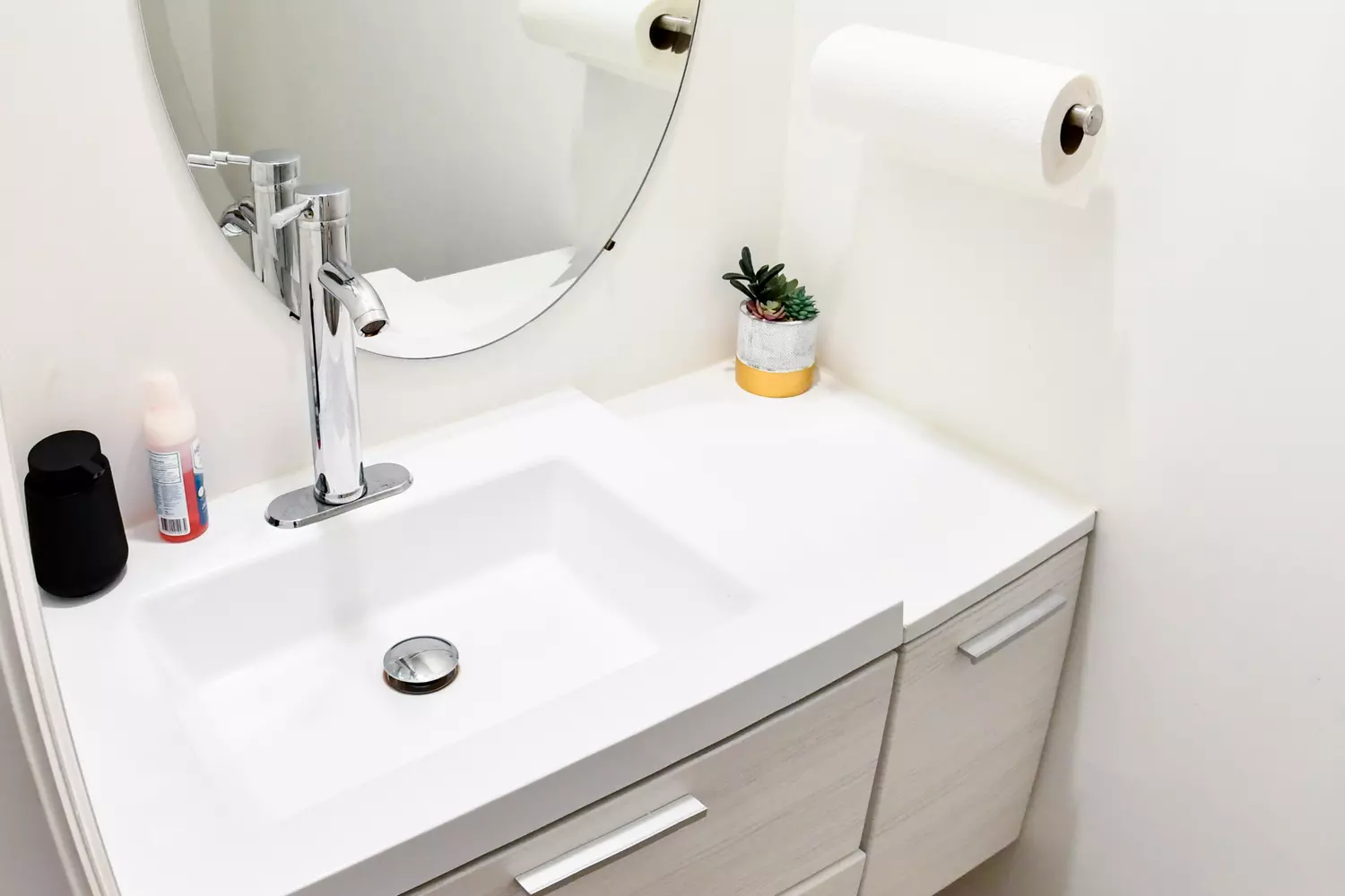 slider - American Butler