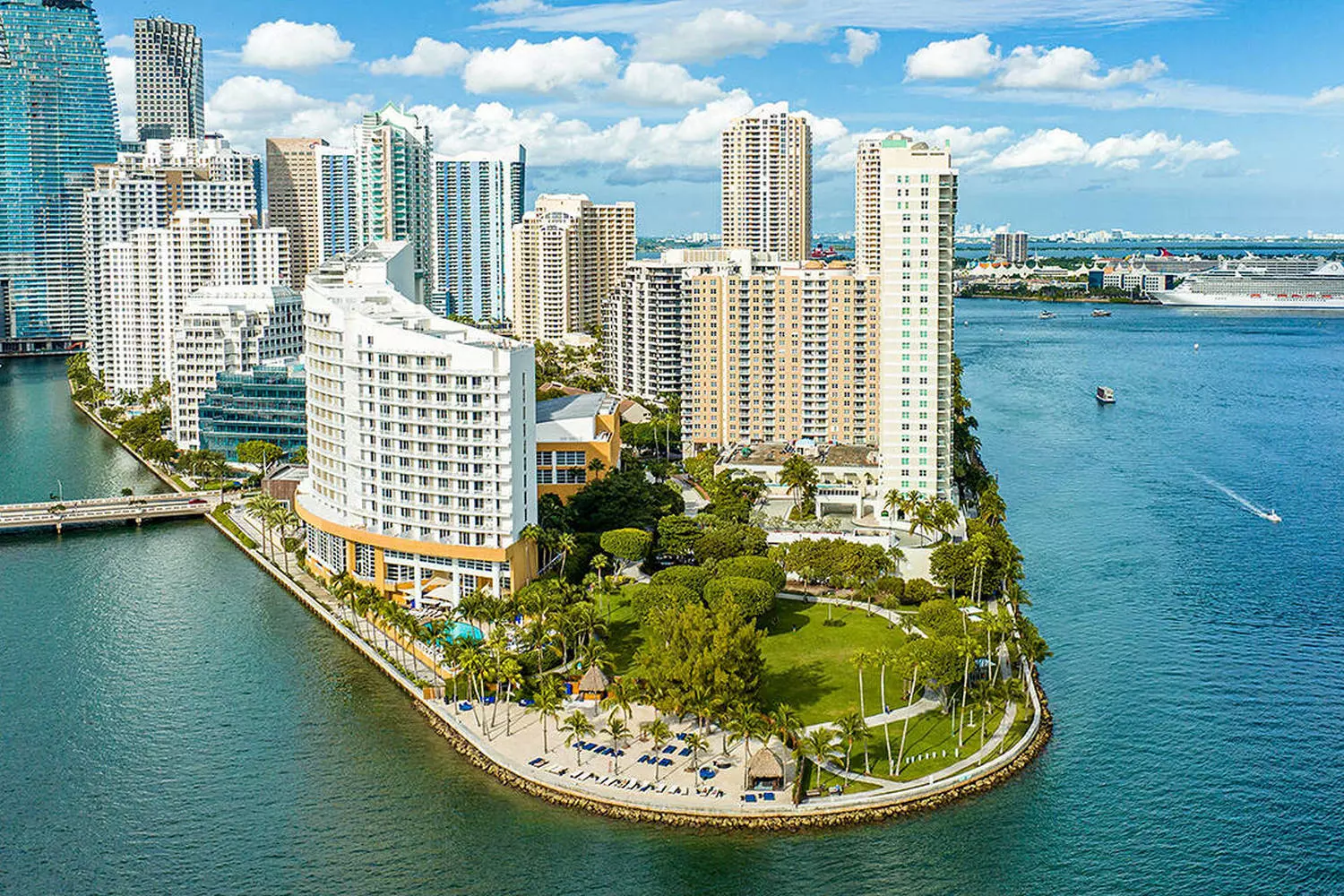 slider - American Butler