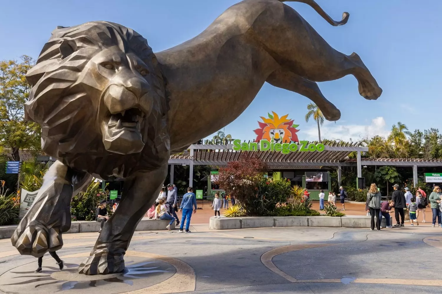 slider - American Butler