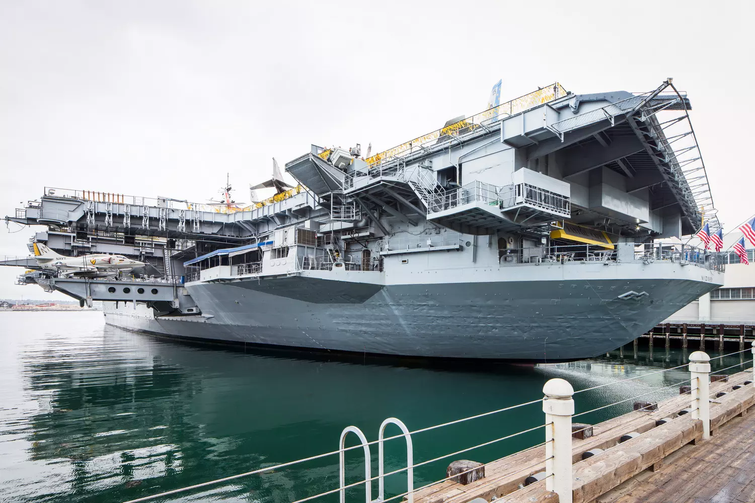 slider - American Butler