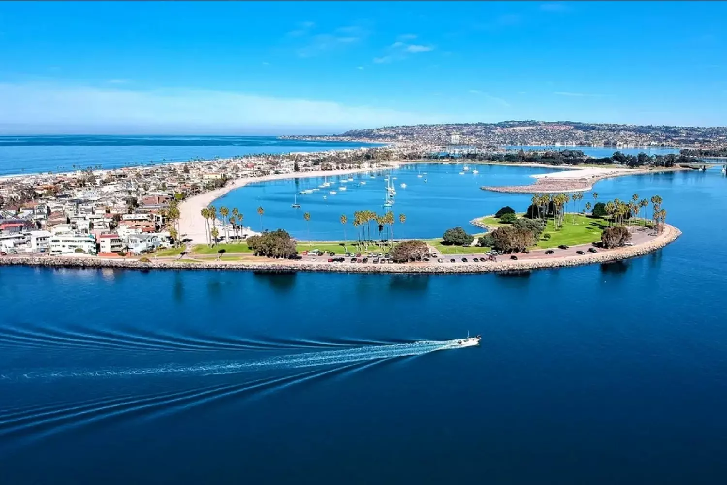 slider - American Butler