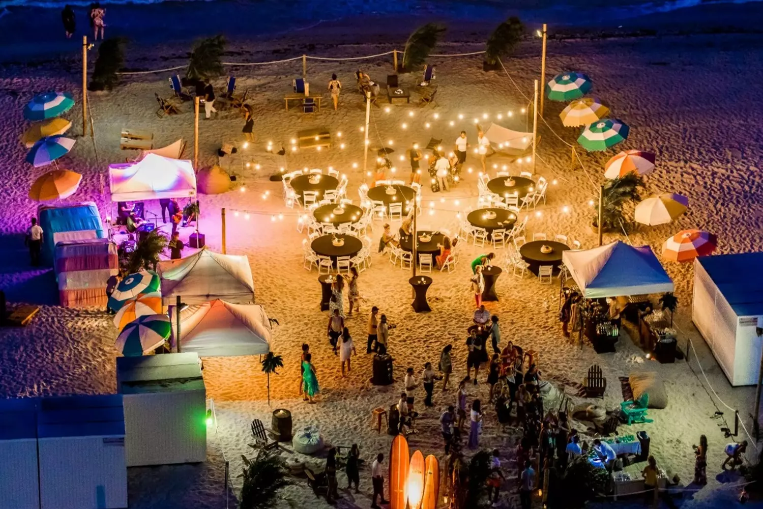 slider - American Butler