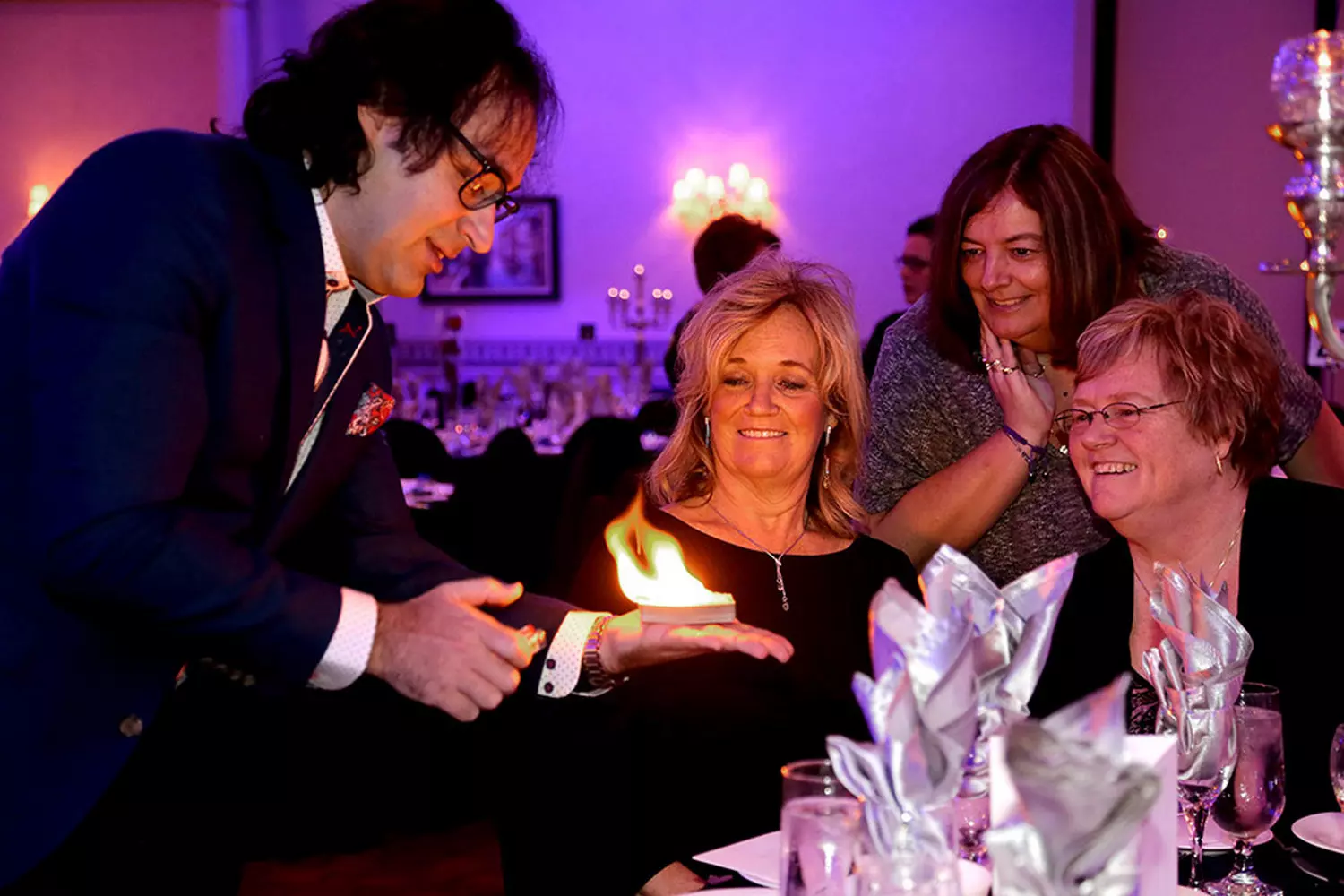 slider - American Butler