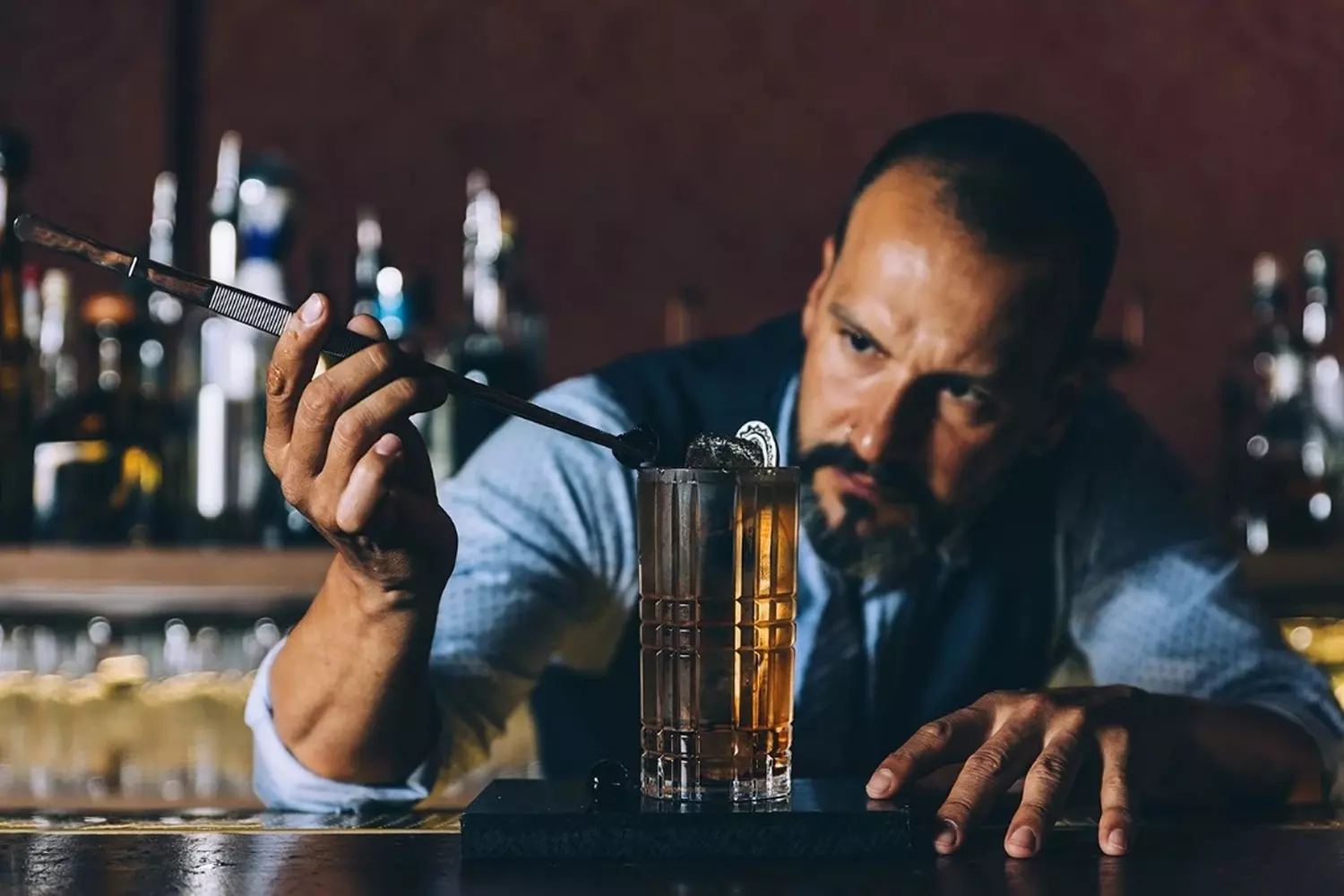 slider - American Butler