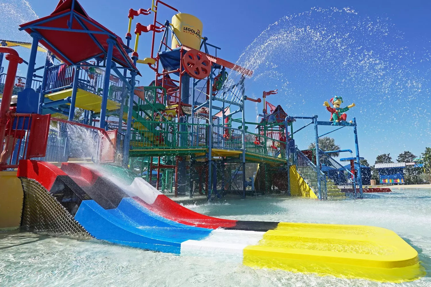 slider - American Butler