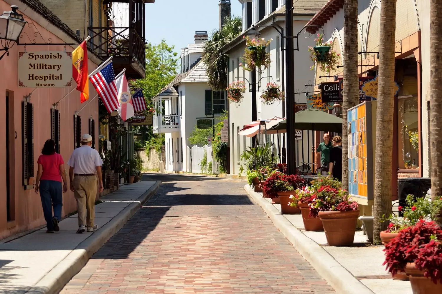 slider - American Butler