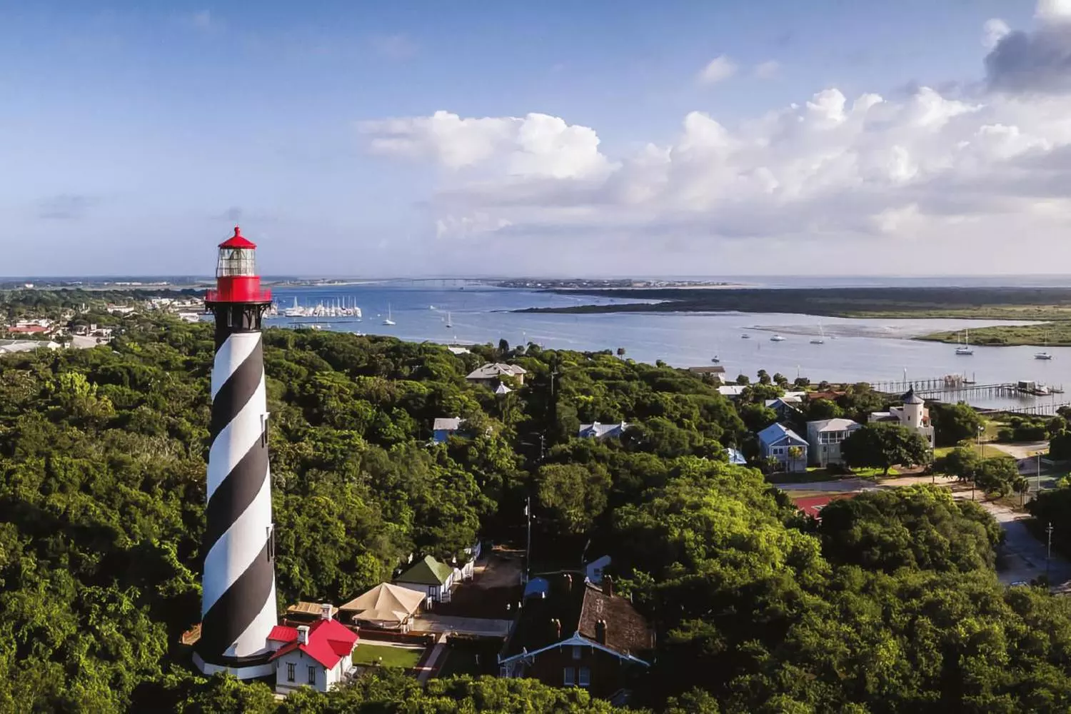 slider - American Butler