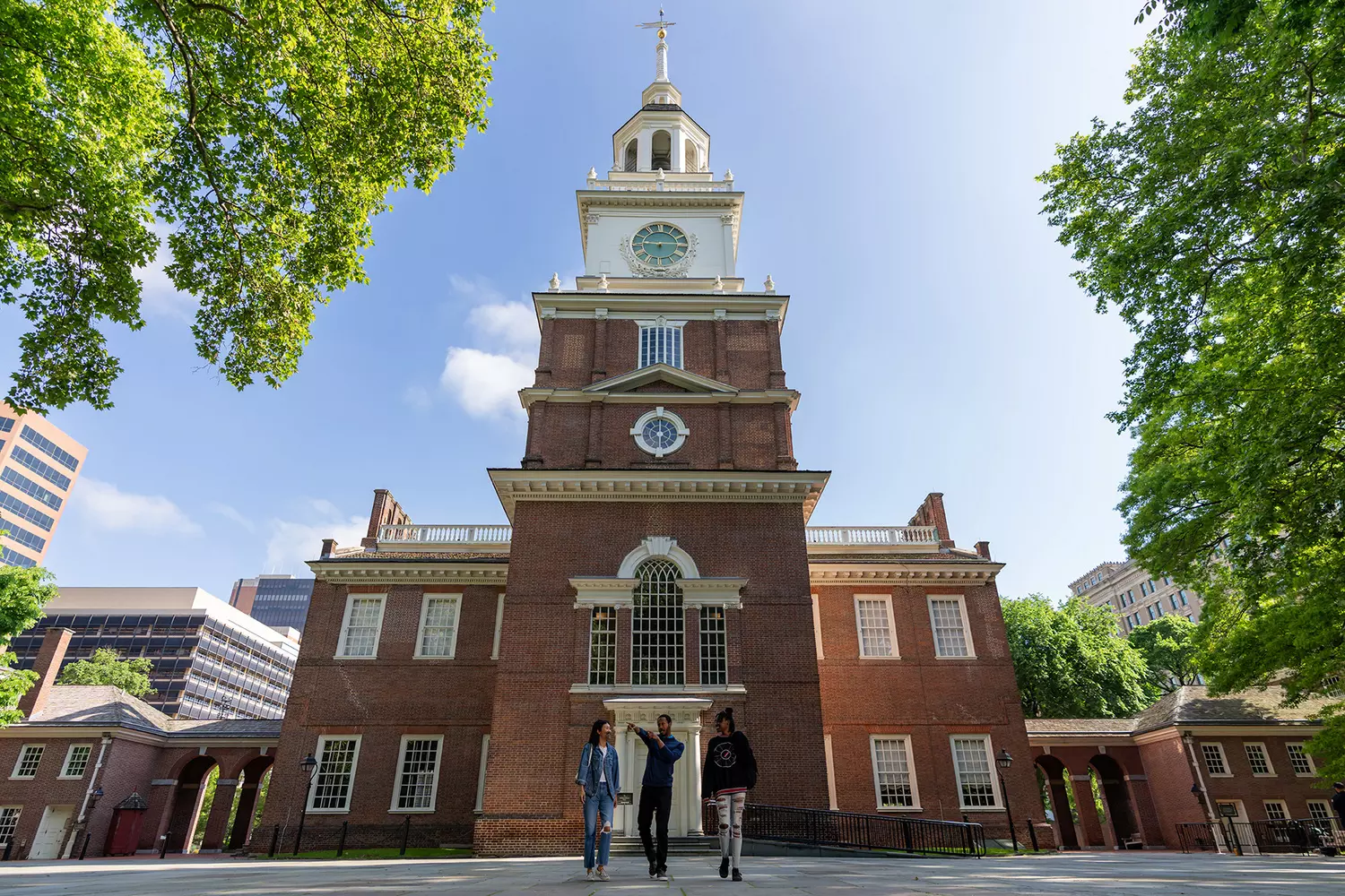 slider - American Butler