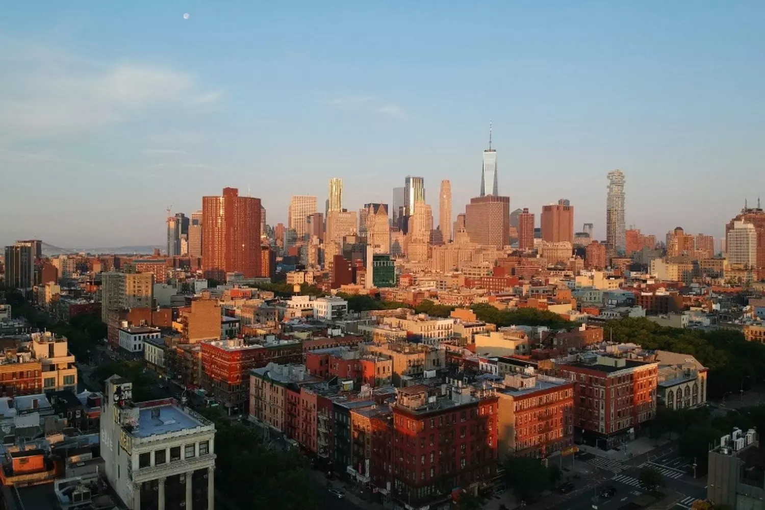 slider - American Butler