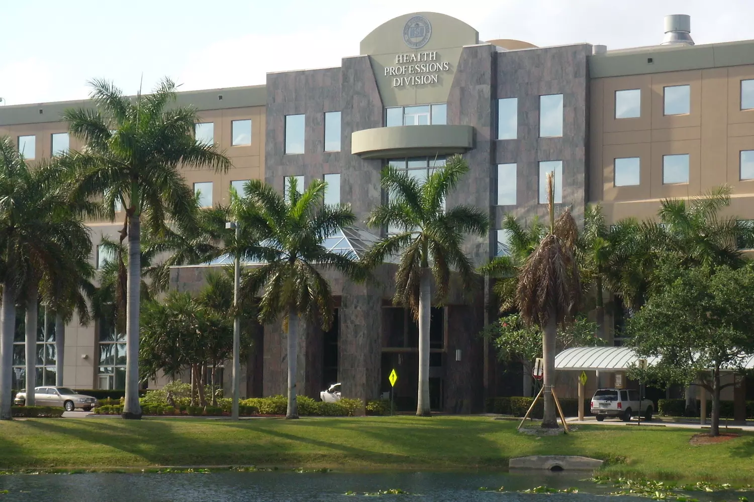 slider - American Butler