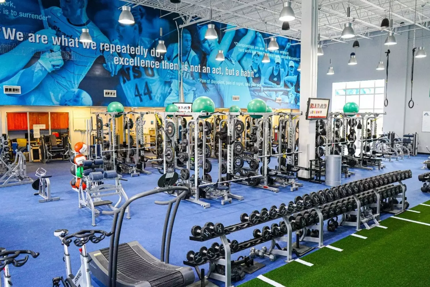 slider - American Butler