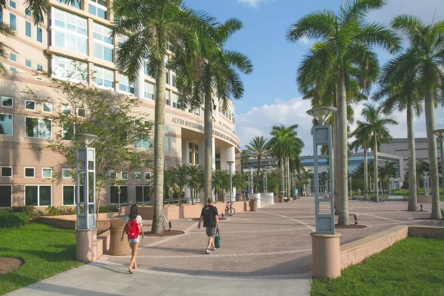 slider - American Butler