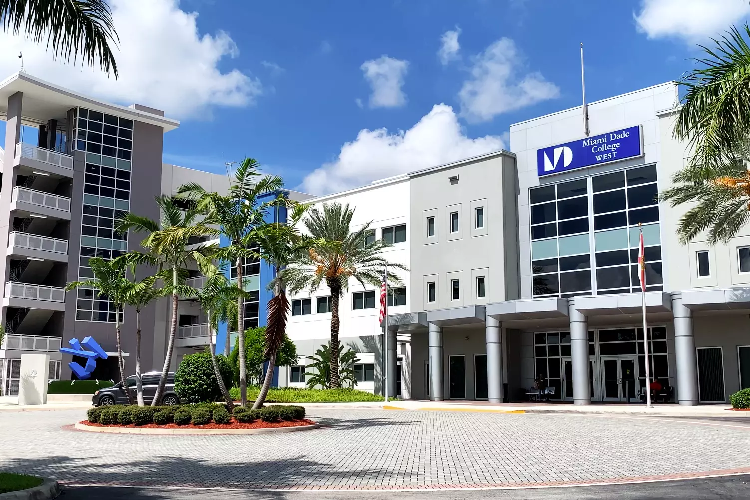 slider - American Butler