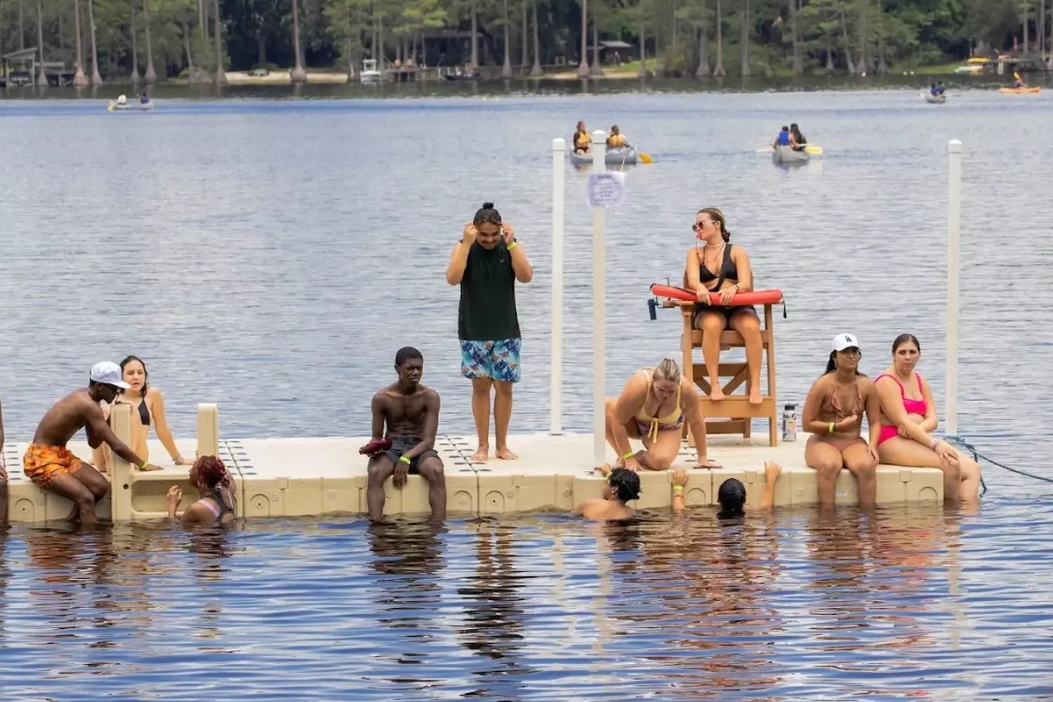 slider - American Butler