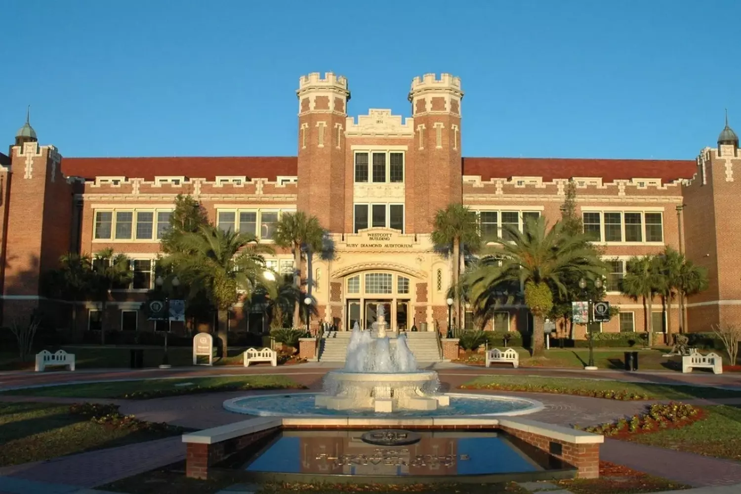 slider - American Butler