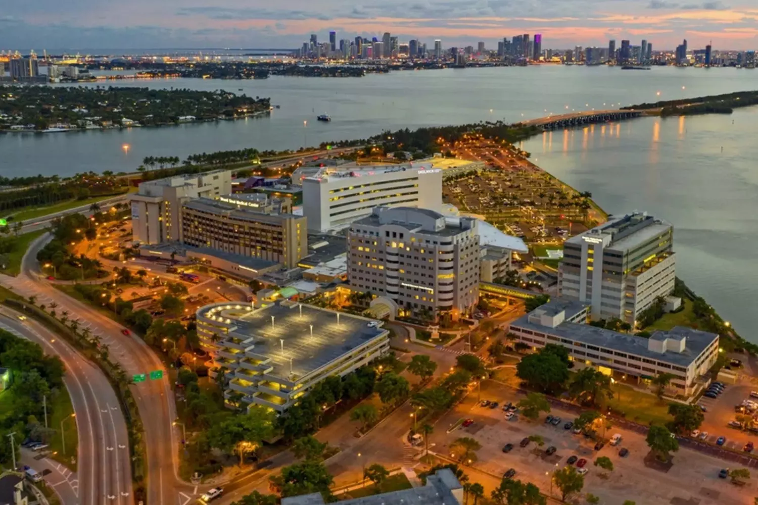 slider - American Butler