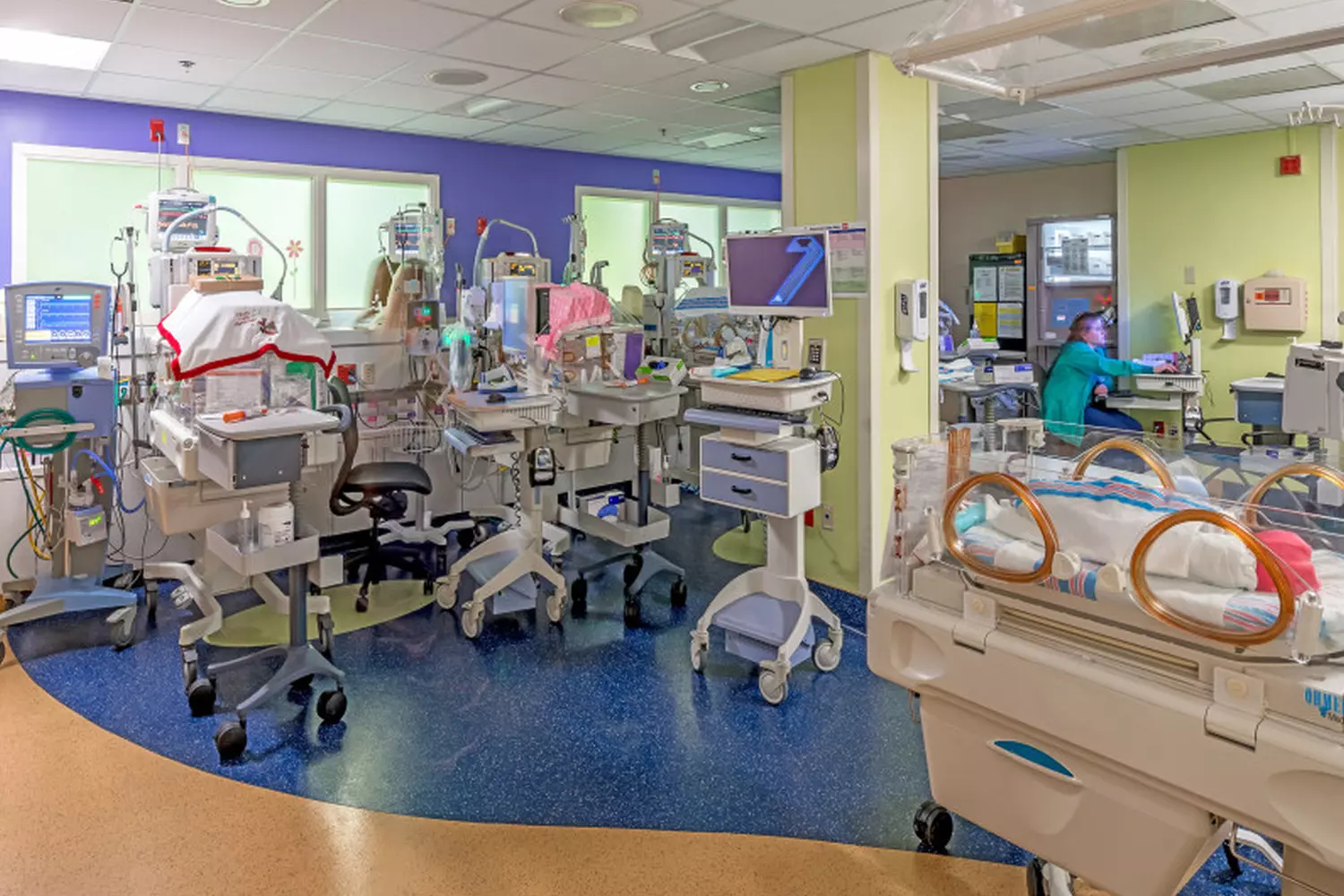 slider - American Butler