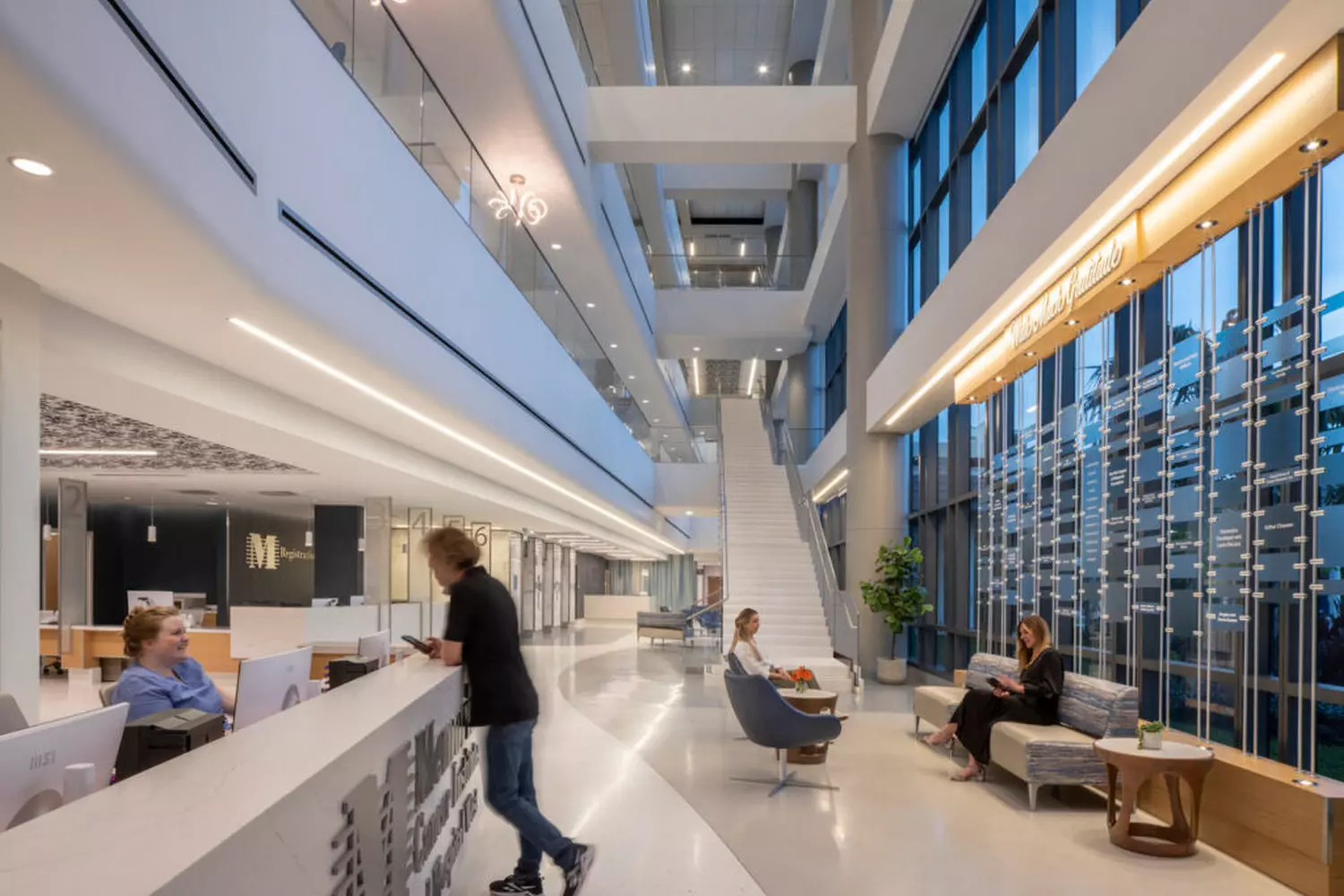 slider - American Butler