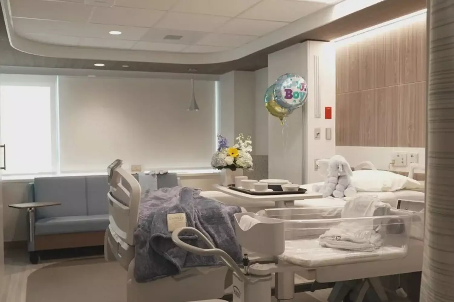 slider - American Butler