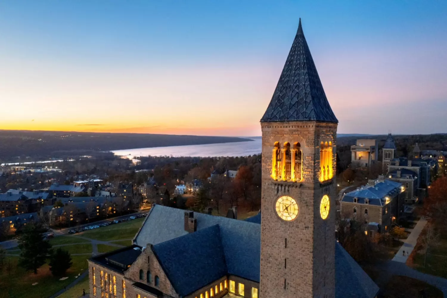 slider - American Butler