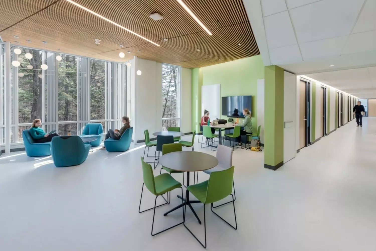 slider - American Butler